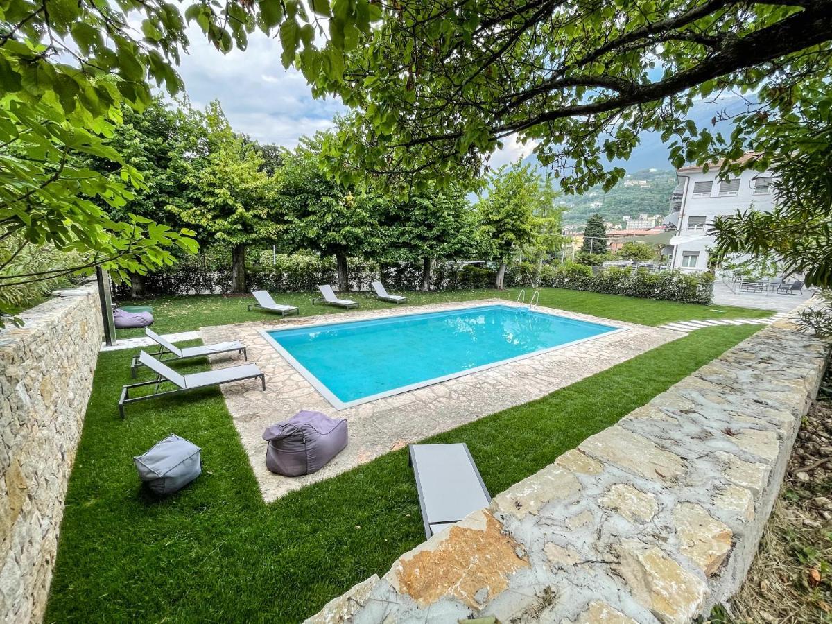 Hotel Stella Alpina Μαλτσεζίνε Εξωτερικό φωτογραφία
