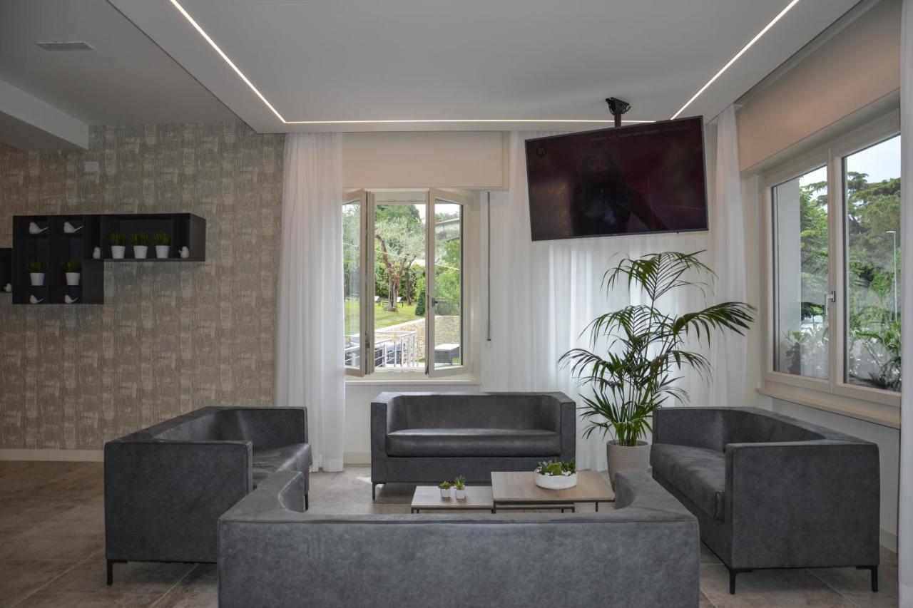 Hotel Stella Alpina Μαλτσεζίνε Εξωτερικό φωτογραφία
